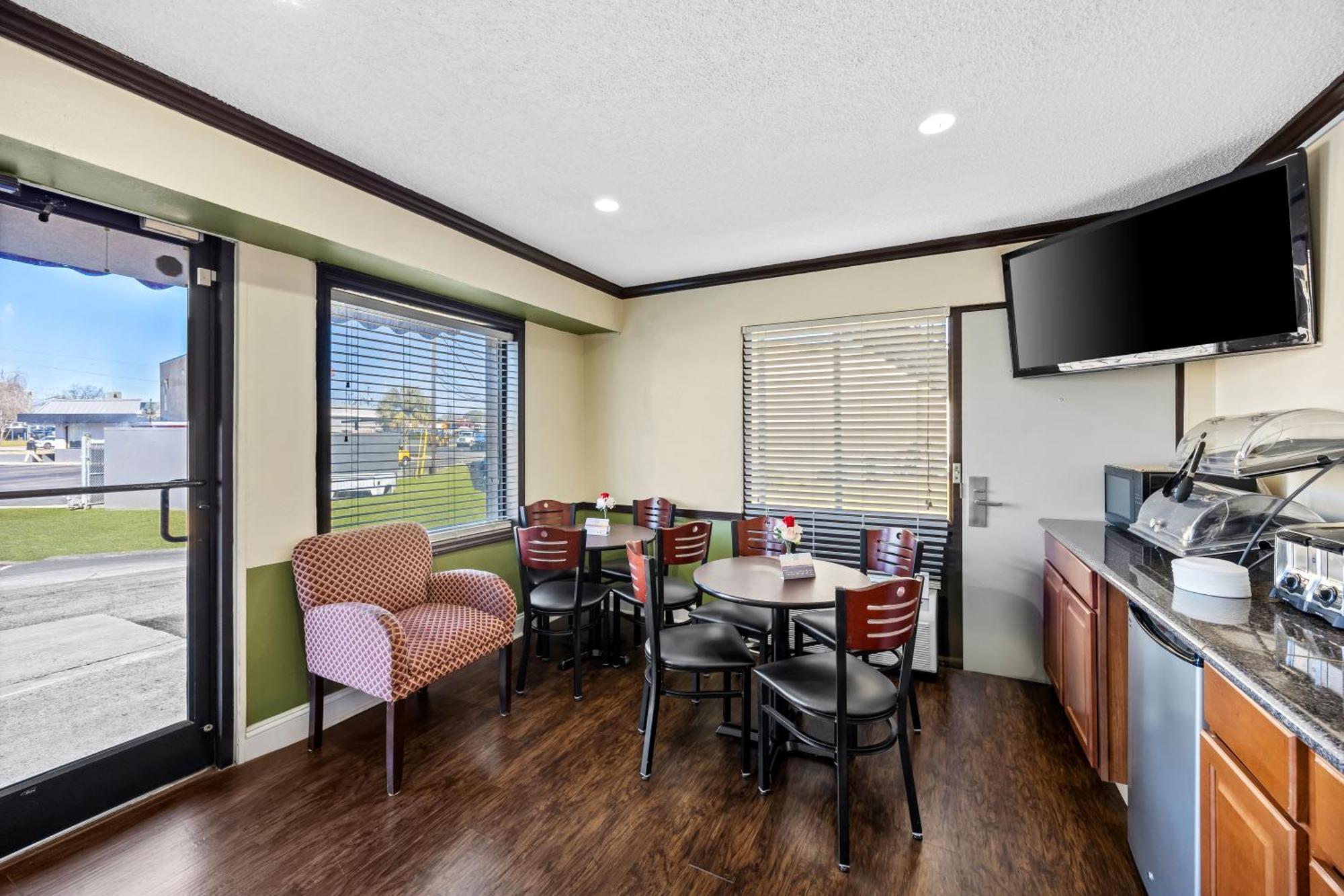 America'S Best Value Inn-Columbia Exterior photo